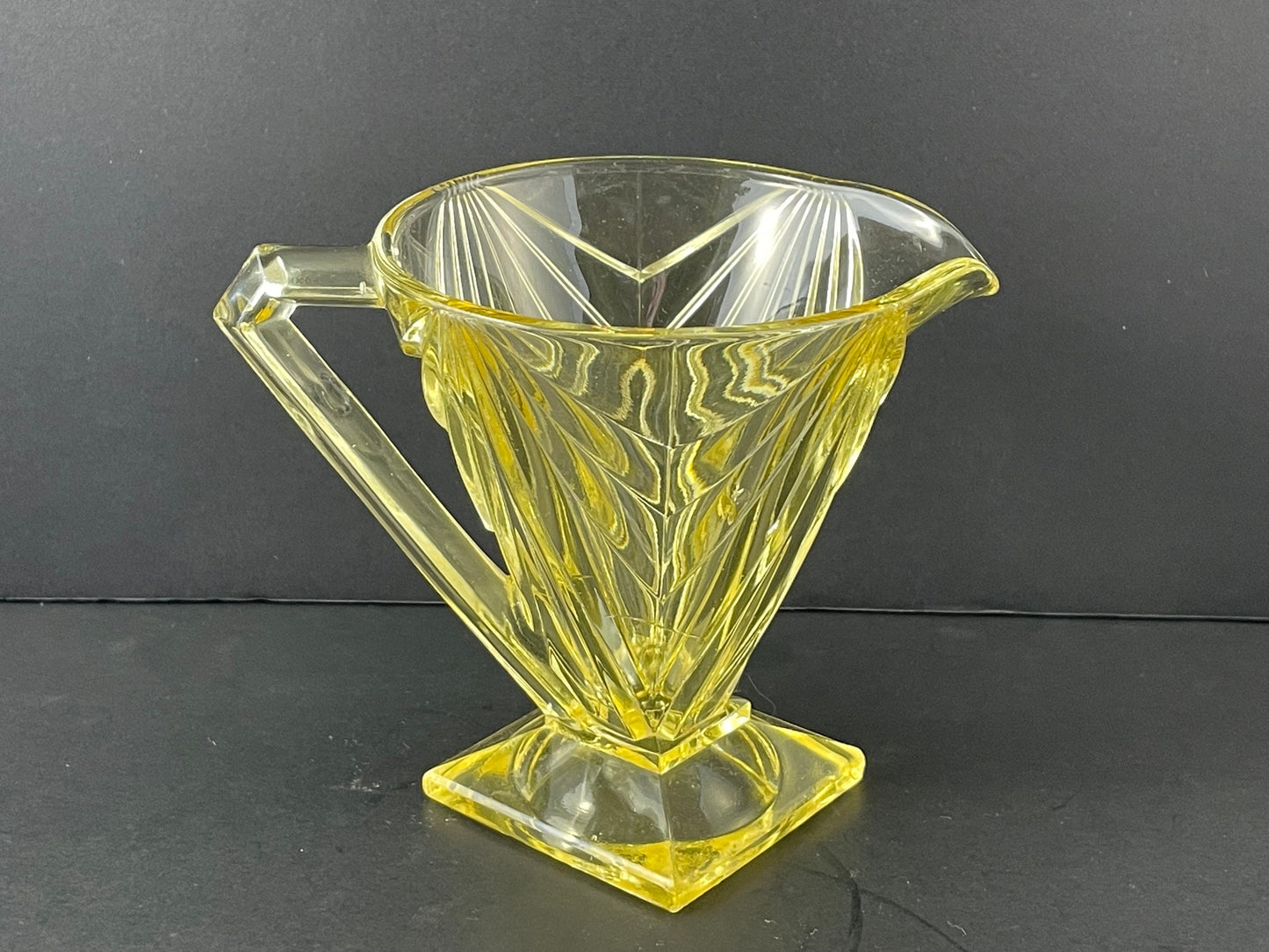 Indiana Glass Art Deco Pyramid Creamer Sugar with Tray Yellow Depression Glass 1926-1932