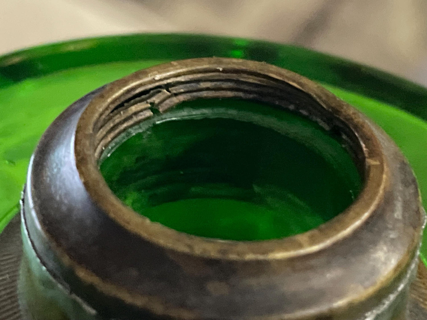 Late Victorian Findlay Green Fishscale and Cable Finger Oil Lamp / Dalzell, Gilmore and Leighton / Vintage Repaired Ebling Collar